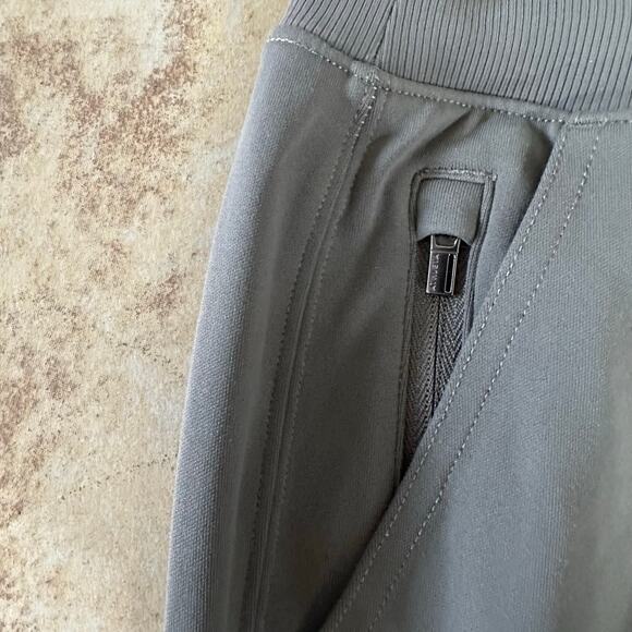 Athleta Venice Jogger Pants Gray Size 1X #597888 Workout Fitness Athleisure 2023 - Picture 4 of 10